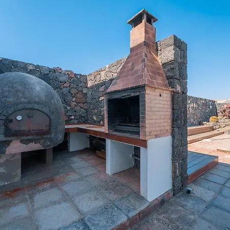 Casa Rural Hero * Tias